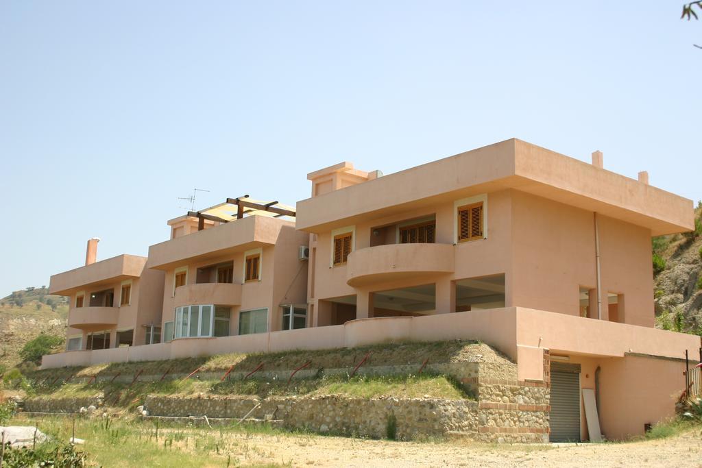 לינה וארוחת בוקר רג'יו די קאלאבריה Il Giardino Di Ausonia מראה חיצוני תמונה